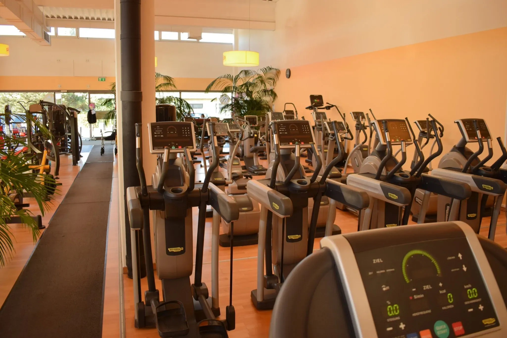 HappyFit Bous Studio